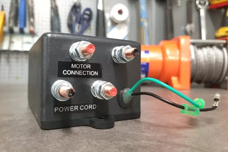 How Many amps does a Winch Draw