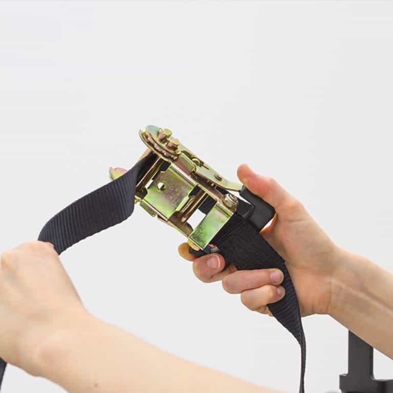 Correct Way to Use Ratchet Straps [9 Tips]