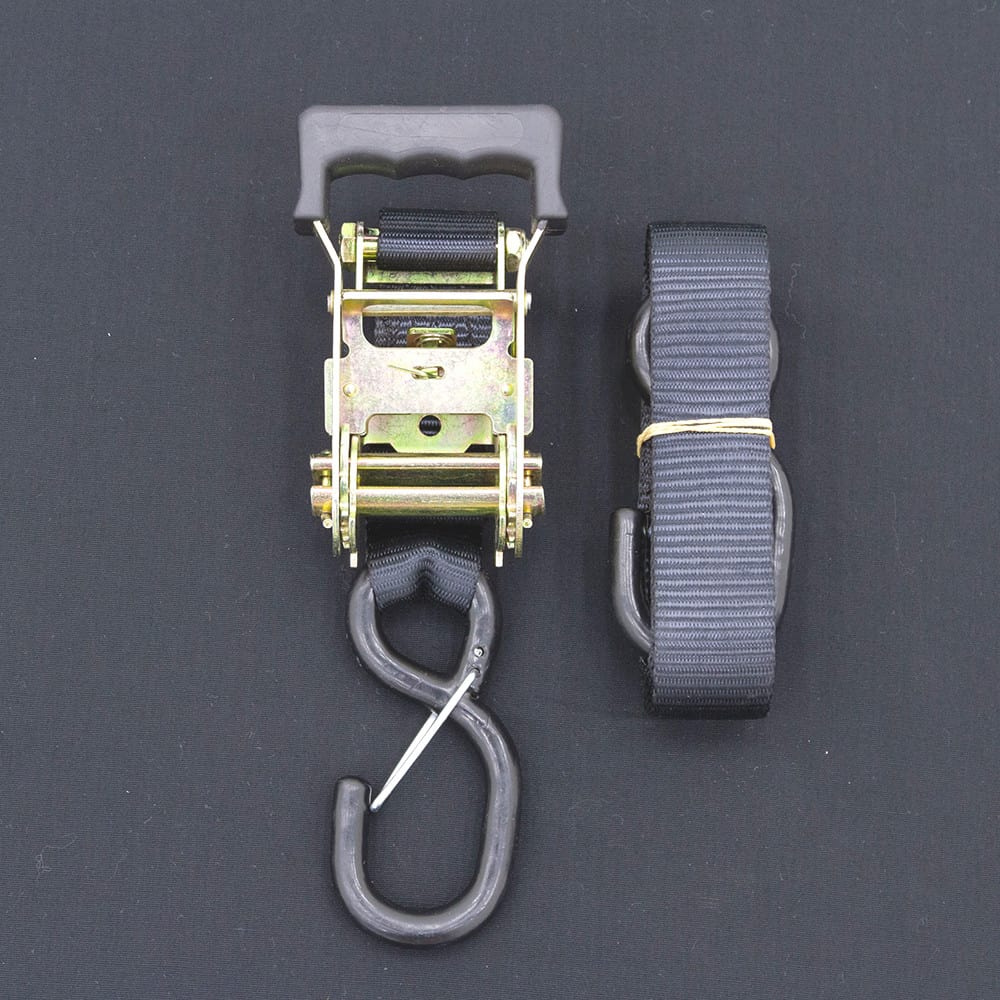 Correct Way to Use Ratchet Straps [9 Tips]